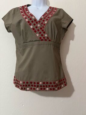 Boden Khaki Color Short Sleeve V-Neck Top with Red Dot and Button Trim